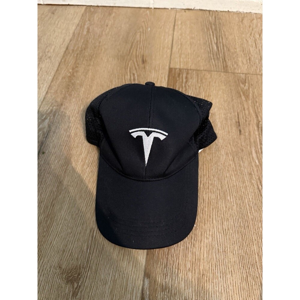 Tesla Mens Black Mesh Snapback Hat Cap